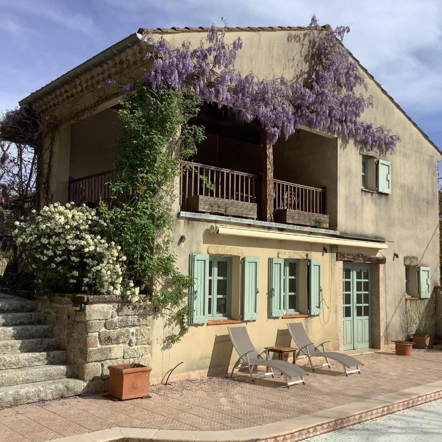 The Courtyard Βίλα Καστρ Εξωτερικό φωτογραφία